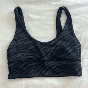 lulu sports bra perfect condition